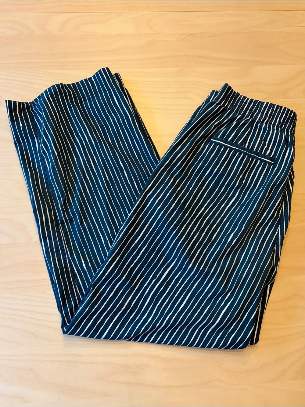 Uniqlo Marimekko Navy Blue and White Pinstripe Pants Size 28